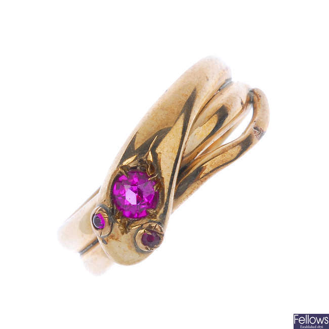 A late Victorian 9ct gold synthetic ruby snake ring.