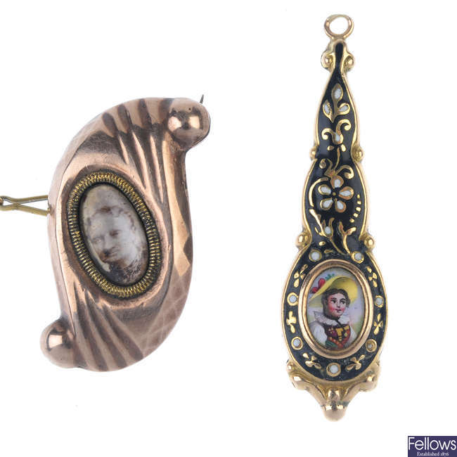Two items of mid 19th century jewellery.