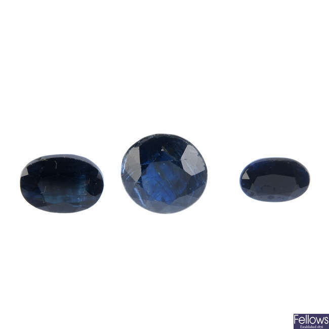 A selection of vari-shape sapphires, total weight 236.47cts.