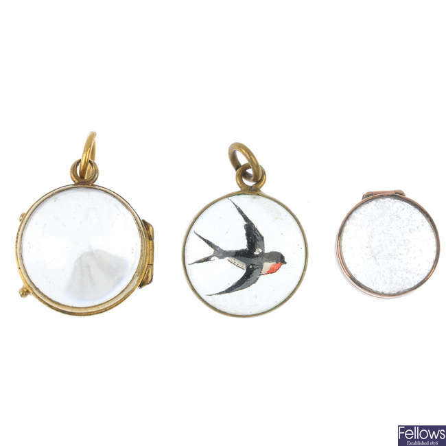 A selection of three early 20th century pendants.