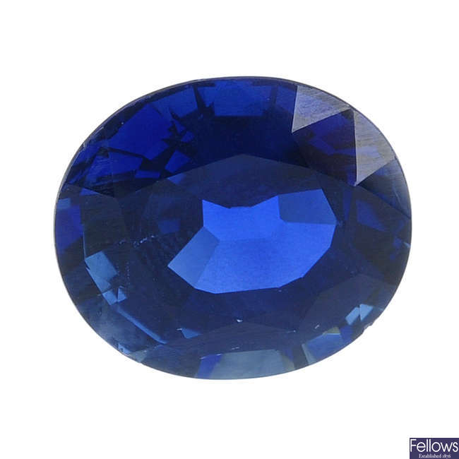 An oval-shape sapphire, weighing 7.55cts.