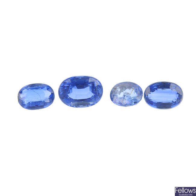 Four oval-shape sapphires, total weight 4.35cts.