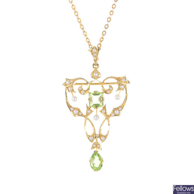 An early 20th century 15ct gold peridot and seed pearl pendant, with chain.