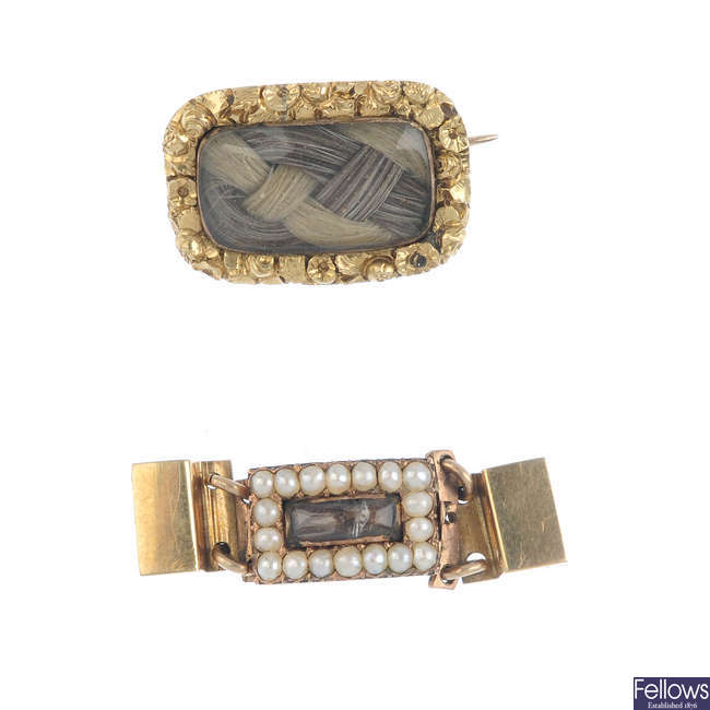 A mid Georgian gold memorial clasp and an early Victorian memorial brooch.