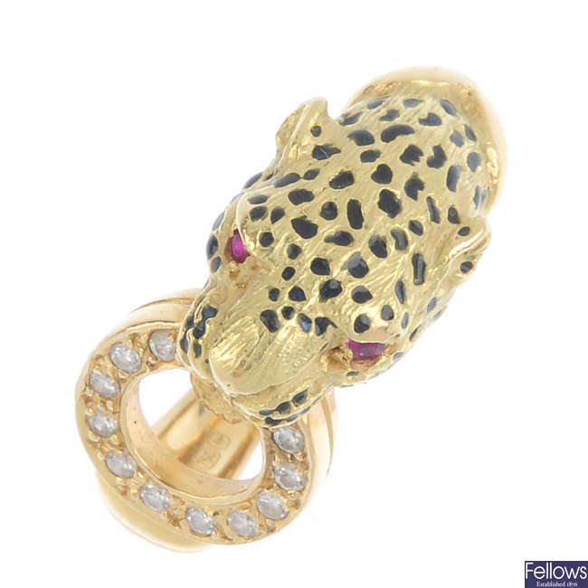 An 18ct gold diamond and enamel leopard ring.