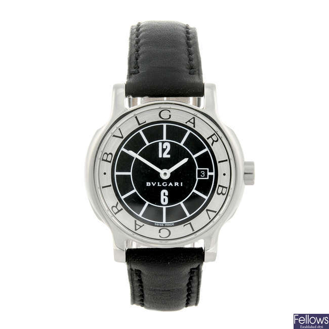 BULGARI - a lady's stainless steel Solotempo wrist watch.