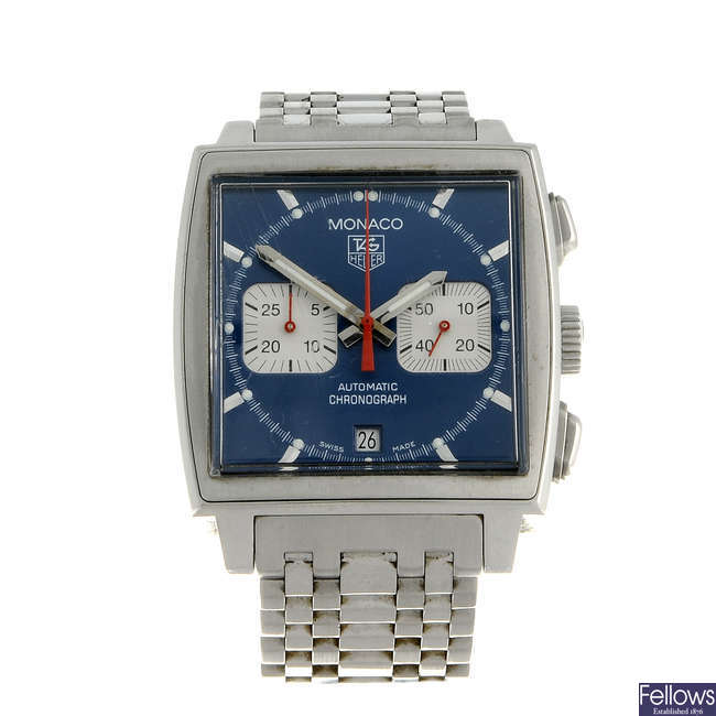 LOT 1234 3795 1 A TAG HEUER a gentleman s stainless steel