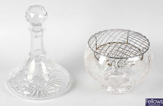 A group of assorted glassware.