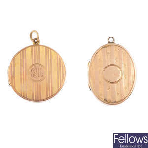 A 9ct gold locket and a 9ct front and back locket.