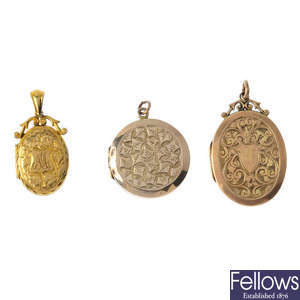 A 9ct gold locket and two 9ct front and back lockets.