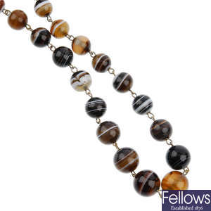 A banded agate necklace. 
