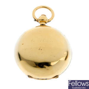 A late Victorian 18ct gold sovereign holder.