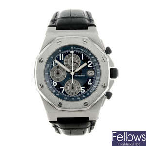AUDEMARS PIGUET - a gentleman's stainless steel Royal Oak Offshore chronograph wrist watch.
