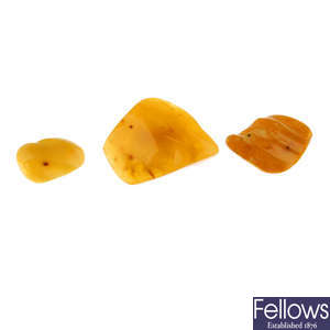 A selection of mainly amber jewellery.