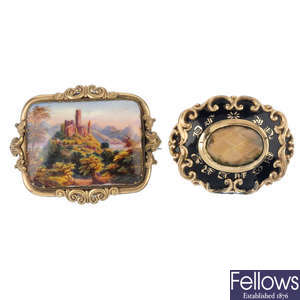 A ceramic brooch and a late 19th century memorial brooch.