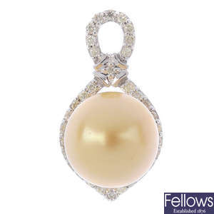 A 9ct gold cultured pearl and diamond pendant.