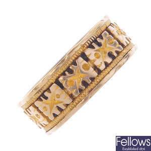 A late Victorian 18ct gold ring.