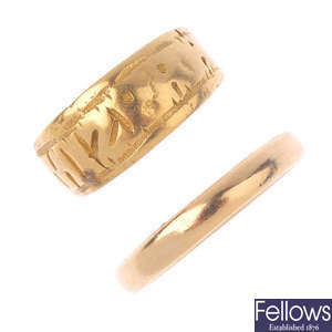 Two early 20th century 18ct gold band rings.