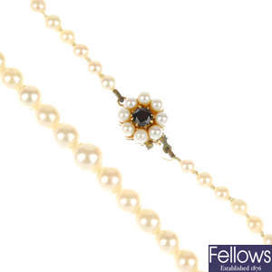A pearl necklace with 9ct gold clasp.
