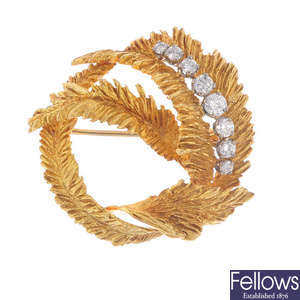 A 1960s 18ct gold diamond brooch.