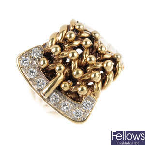 A 9ct gold cubic zirconia dress ring.