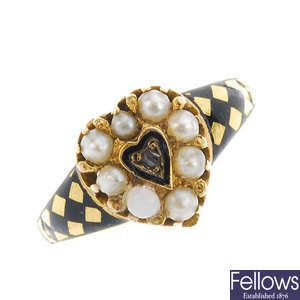 A late Victorian 15ct gold split pearl, diamond and enamel ring
