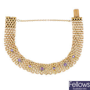 An early 20th century 15ct gold amethyst bracelet. 