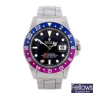ROLEX - a gentleman's stainless steel Oyster Perpetual GMT-Master bracelet watch.