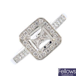 A platinum diamond cluster ring mount.