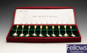 A modern cased set of ten silver commemorative Queen's Beasts teaspoons.