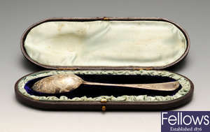 A cased Victorian silver spoon, two cased sets of silver spoons and further assorted spoons, etc.