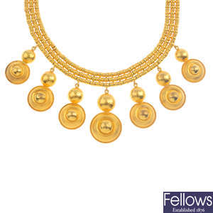 ILIAS LALAOUNIS - an 18ct gold necklace.
