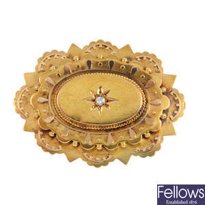 A late Victorian 15ct gold diamond brooch.