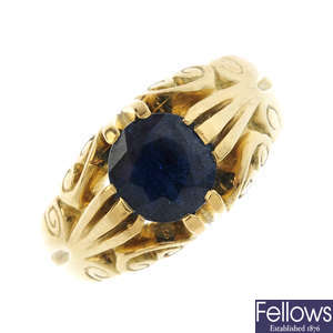An 18ct gold sapphire single-stone ring. 