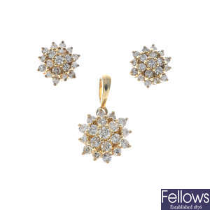 A set of 9ct gold diamond jewellery.