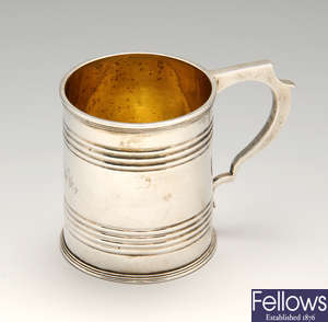 A small George IV Scottish silver mug.