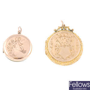 Two early 20th century 9ct gold back and front lockets.