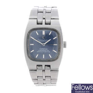 OMEGA - a lady's stainless steel Constellation bracelet watch.