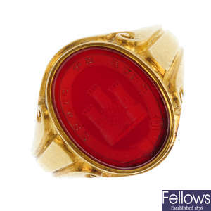 A late Victorian 18ct gold carnelian signet ring.