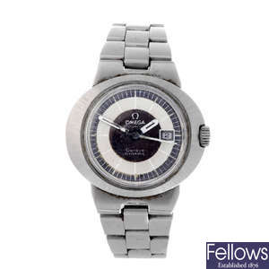 OMEGA - a lady's stainless steel Dynamic bracelet watch.