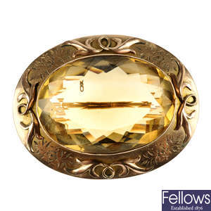 An early 20th century 9ct gold citrine brooch.