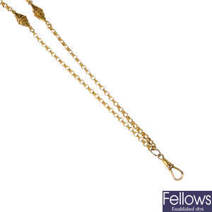 A late Victorian 15ct gold chain.