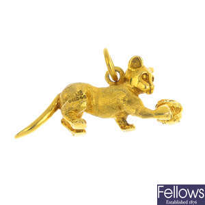 A mid 20th century 9ct gold cat charm.