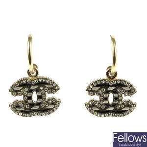 CHANEL - a pair of earrings.