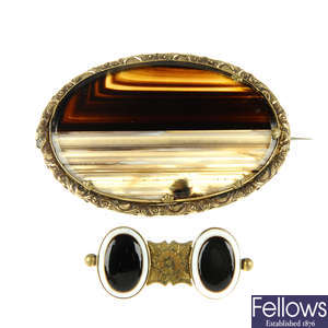 Two late 19th century banded agate brooches.
