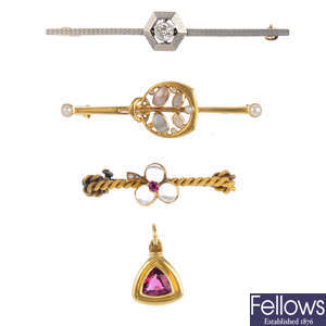 Three gem-set bar brooches and a pendant.