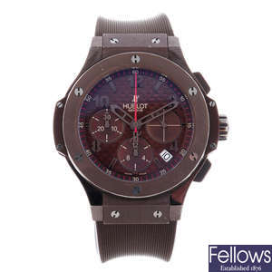 HUBLOT - a limited edition gentleman's bi-material Big Bang chronograph wrist watch.