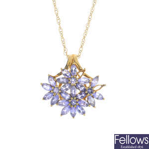 A 9ct gold tanzanite pendant, with chain and a pair of 9ct gold cufflinks.