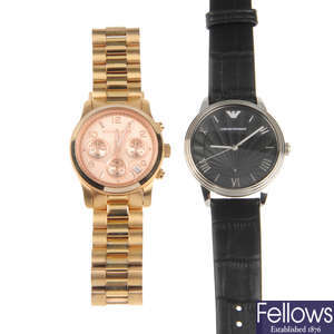 A bag of assorted watches, to include examples by Michael Kors and Emporio Armani. Approximately 60.