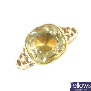 A George II gold citrine ring.